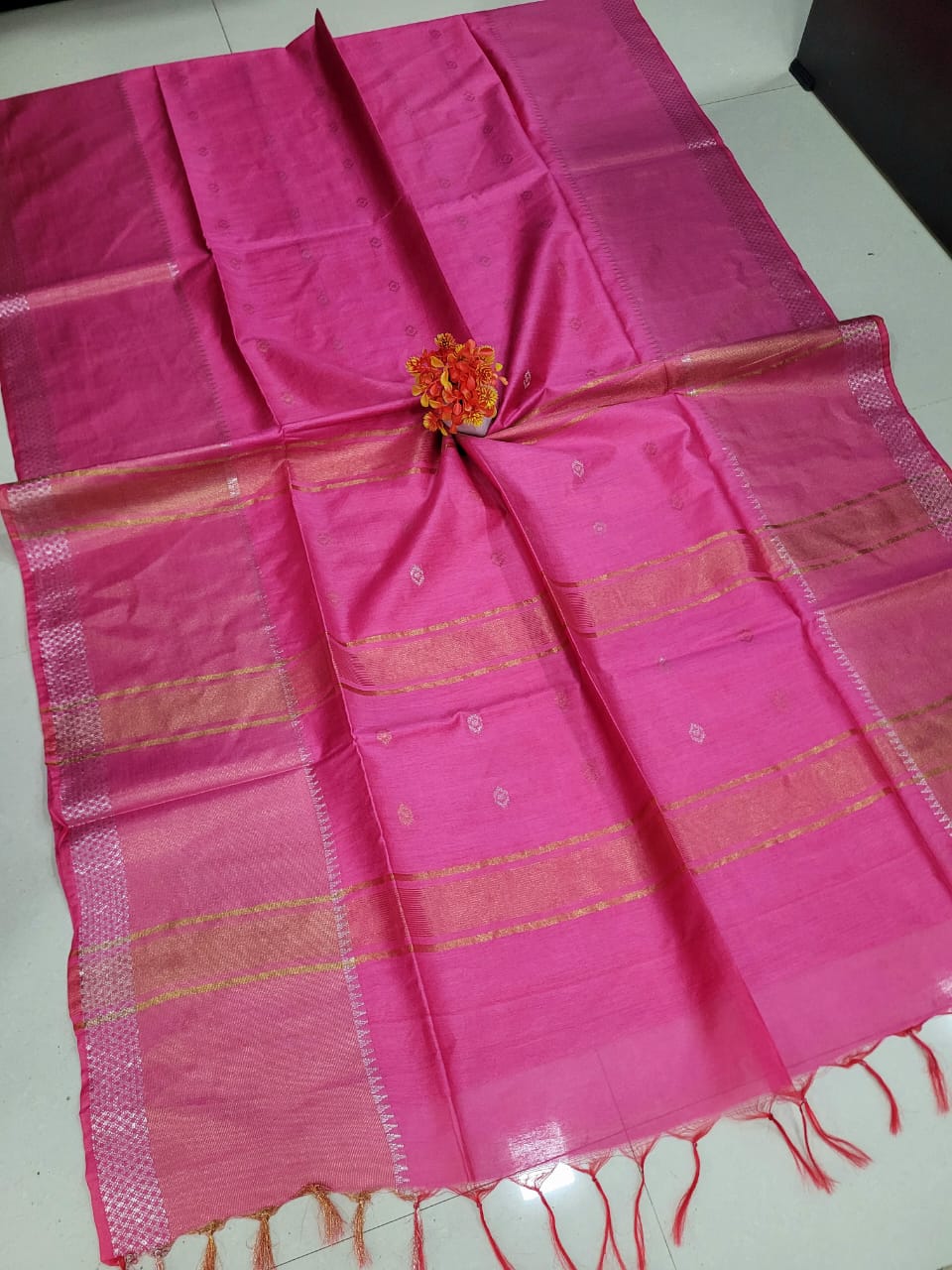 Linen Tissue