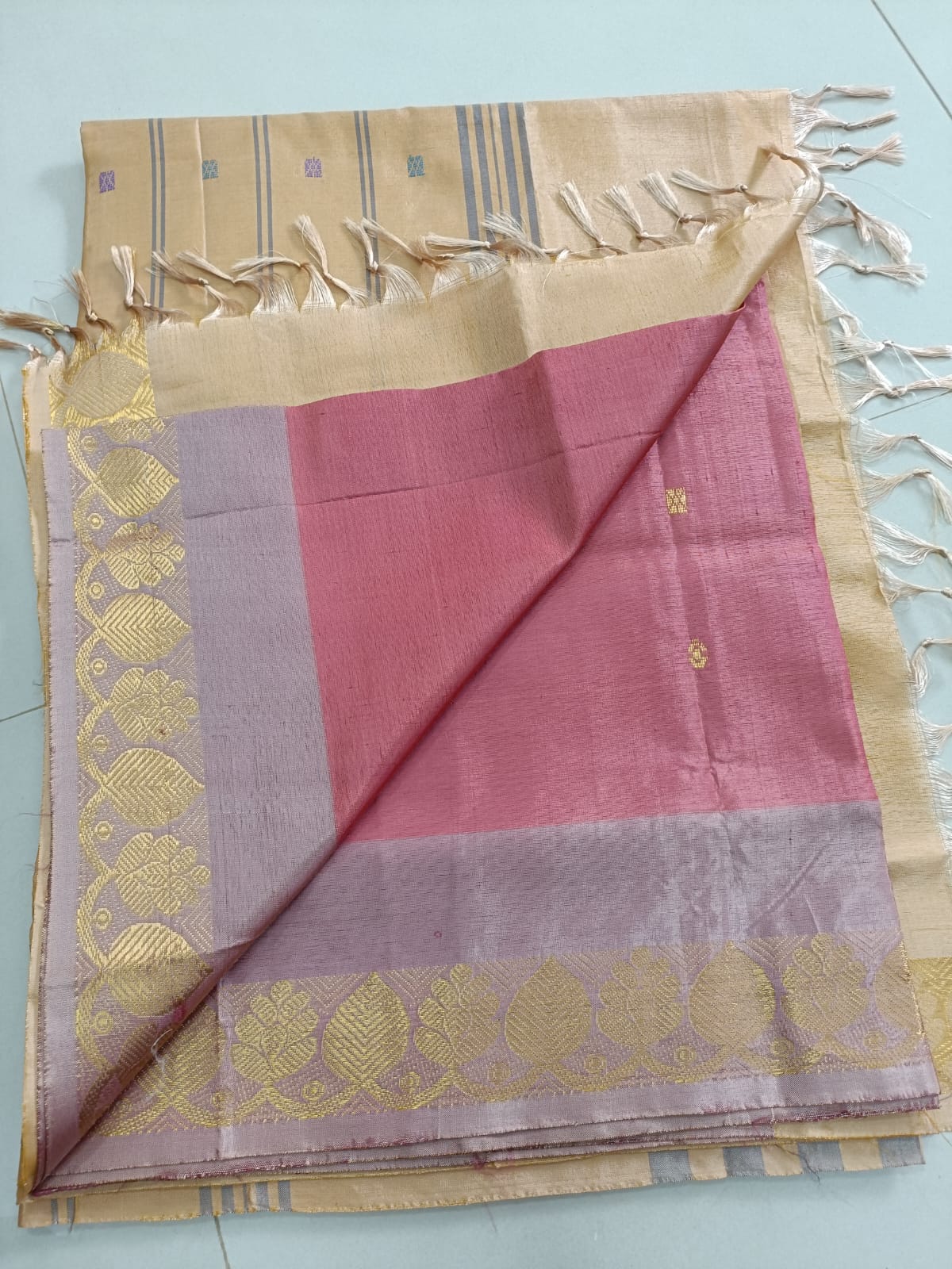 Vazhai naar pattu (வாழை நார் பட்டு) sarees